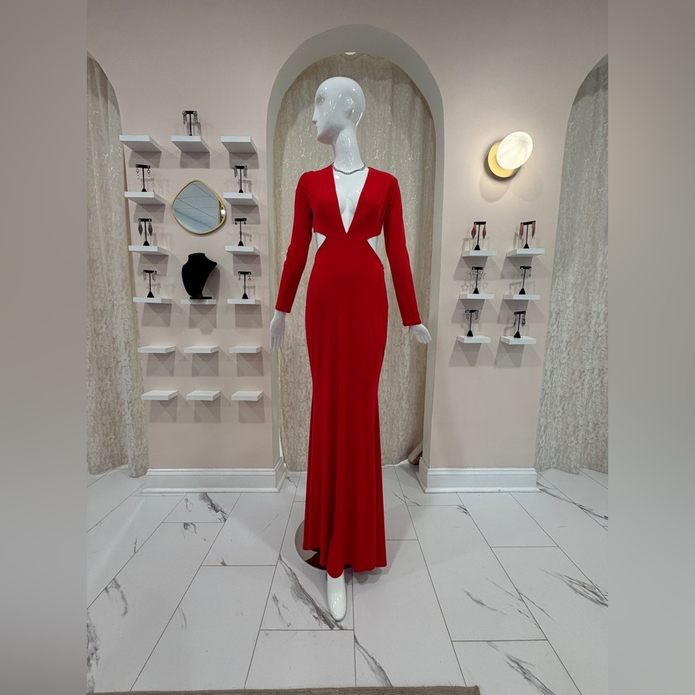 Ruby & Pearl v neck cut out dress RED